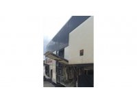 Yolcu otobüsündeki yangın büyümeden söndürüldü