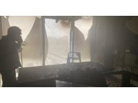 Payas’ta iş yerinde çıkan yangında maddi hasar oluştu