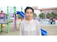 Çocuğuyla parkta ilgilenirken düğünde takılan 420 gram altını çalındı