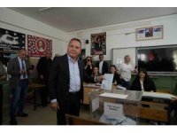 Başkan Böcek: "Seçimlerin Antalya’ya hayırlı olmasını dilerim"