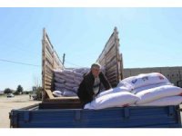 Büyükşehir Belediyesi’nin süt yemi desteği sürüyor