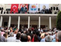 Adana’da yeniden seçilen Zeydan Karalar, mazbatasını aldı