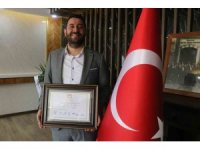 TİP’in kazandığı tek belediyede başkan Karaçay, mazbatasını alarak göreve ulaştı