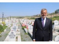 Hatay Büyükşehir Belediye Başkanı Öntürk’den ilk ziyaret deprem şehitliğine