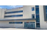 Çocuğun çarptığı genç barmen hayatını kaybetti