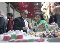 500 yıllık tarihi çarşıda Ramazan Bayramı yoğunluğu