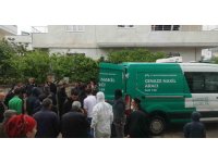 Evden kaçıp evlenen hamile kardeşini sokakta silahla vurarak öldürdü