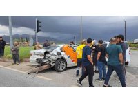 Hatay’da 3 aracın karıştığı kazada 7 kişi yaralandı