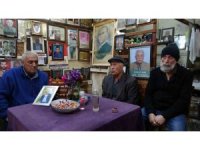 ’Ölüler Kıraathanesi’nde buruk bayramlaşma