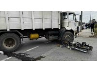 Çöp kamyonu ile motosiklet çarpıştı: 1 ağır yaralı