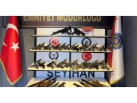 Adana’da 54 ruhsatsız silah ele geçirildi, 373 kişi yakalandı
