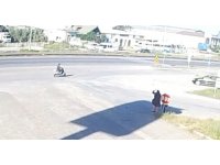 Kaza göz göre göre geldi, o anlar kameraya yansıdı: 1 yaralı