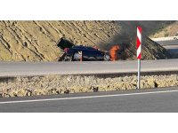Osmaniye’de kaza yapan otomobil yandı: 1 yaralı