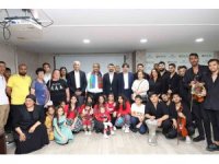 Başkan Sarıyıldız: "Roman kardeşlerimizin sorunlarının çözümü için görev ve sorumluluk almaya hazırız"