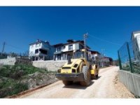 Toroslar’da yollar bakımdan geçiriliyor