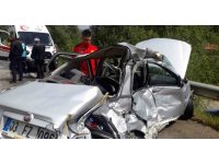 Antalya- Isparta yolunda otobüs ile çarpışan otomobil sürücüsü hayatını kaybetti