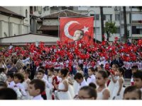 Mersin’de ’1923 öğrenci 23 Nisan’ konseri verdi