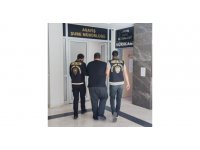 Antalya’da 15 yıl hapisle 11 yıldır aranan firari yakalandı