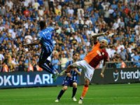 Trendyol Süper Lig: Y. Adana Demirspor: 0 - Galatasaray: 0 (İlk yarı)