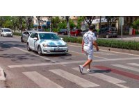 Küçük Ateş’in ölümden döndüğü kavşakta babası da kazadan kıl payı kurtuldu