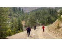 Dağda kaybolan emekli öğretim üyesini arama çalışmaları 10’uncu gününde devam ediyor