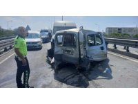 Manavgat’ta iki araç çarpıştı: 2 yaralı