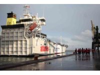 Yeni ’İyilik Gemisi’ Mersin’den Gazze’ye uğurlandı