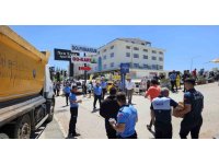 Görüntü kirliliği oluşturup sokak trafiğini zora sokarak turizmi olumsuz etkileyen yapı işgalleri kaldırılıyor