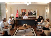 Başkan Demirçalı engelli personelleri makamında ağırladı