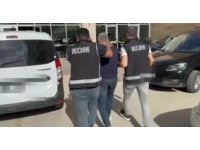 Hücre evine FETÖ baskını: Kardeşinin kimliğiyle ekipleri kandırmaya çalıştı, üst aramasında da başkasının kimliği çıktı