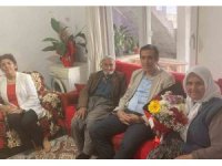 Kaymakam Topsakaloğlu, şehit ailesiyle bir araya geldi
