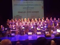 Anneler Günü konseri