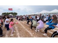 Bu kez anneler yarıştı, çocukları destek verdi