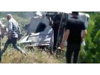 Antalya’da devrilen zift yüklü tırda can pazarı: 2 yaralı