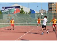 19 Mayıs Ayak Tenisi Turnuvası başladı