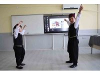 Adana’da engel tanımayan okul