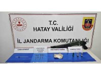 23 şahsın ev ve üst aramasında; çok sayıda silah ele geçirildi