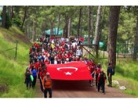 Vali Pehlivan, ’Doğada Gençlik Yürüyüşü’ne katıldı