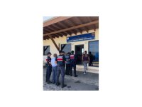 Çoban kılığında 2 yıl boyunca saklanan cinayet şüphelileri jandarmadan kaçamadı