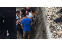 Üzerine beton blok yıkılan işçi yaralandı