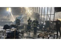 Zeytinyağı fabrikasındaki yangın 3 saat süren çalışmayla söndürüldü