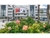 Kepez Belediyesi Atatürk Anıtı’nı bakıma aldı