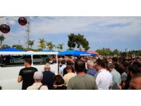 Çocukları sevindiren adamın cenazesi, kurucusu olduğu lunaparktan kaldırıldı