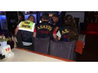 Mersin’de iş yerlerine denetimde aranan şahıs yakalandı