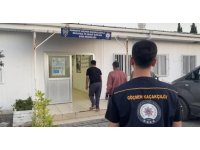 Polisin ’dur’ ihtarına uymayıp kaçan otomobilde 5 düzensiz göçmen yakalandı