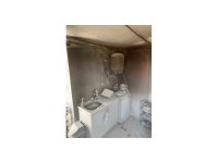 Antakya’da yanan konteynerde maddi hasar oluştu