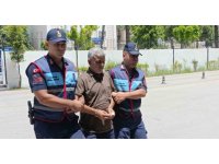 Hurda yakmak isterken mahalleyi ateşe veren hurdacı tutuklandı