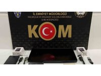 Isparta’da YKS’ye elektronik düzenekle giren 2 şahıstan 1’i tutuklandı