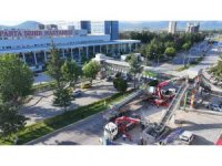 Isparta Şehir Hastanesi üst geçidi yürüyen merdivenli hale getirildi