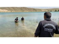 Kayıp genç gölette ölü bulundu